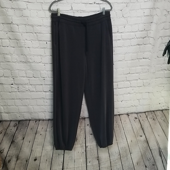 Athleta Pants - Athleta Women's Dark Grey Athleisure Sweat Pants Size Large